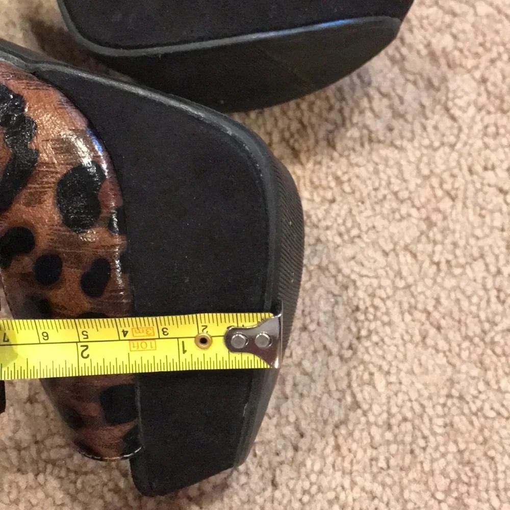 Platform cheetah peep-toe heels